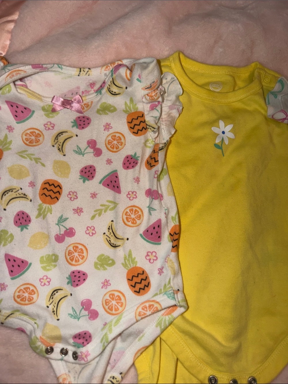 Baby Girls' Yellow Daisy One-Piece Bodysuit - Picture 3 of 3